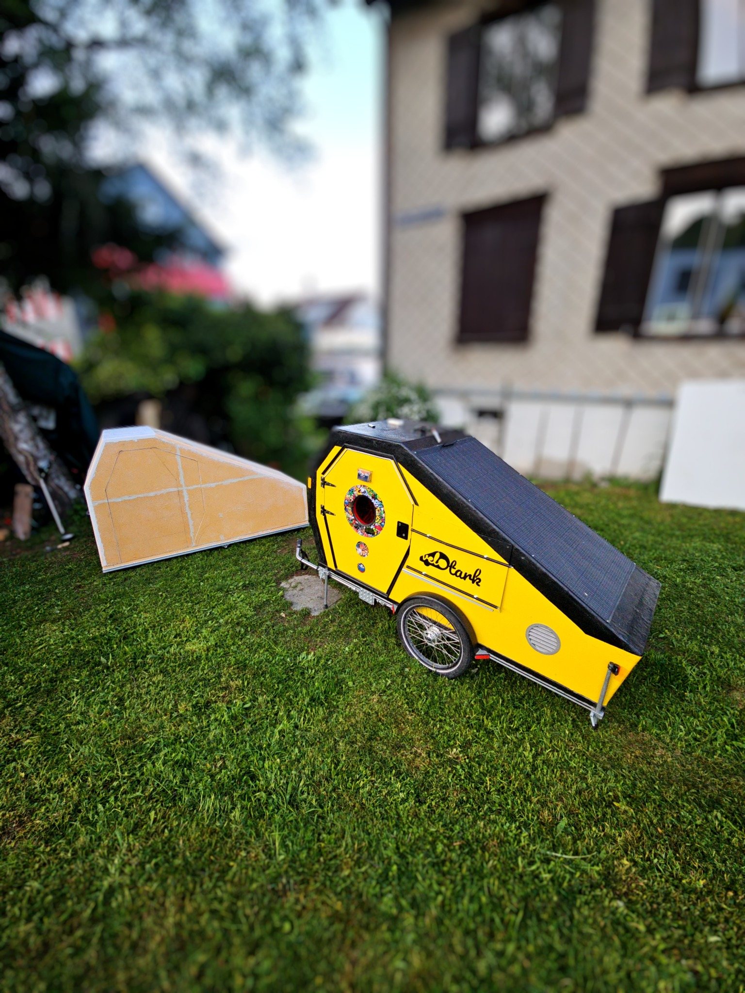 Gelber Velotark Single Trailer